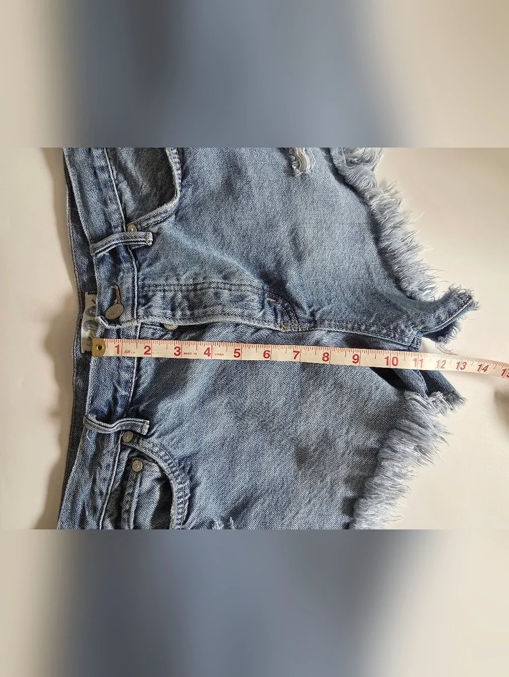 We The Free Woman's Cut Off Jean Shorts Button Fly Size 29